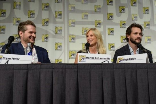 http://www.starslife.ru/images/content_images/comic_con_2013_4d2bc2cc.jpg