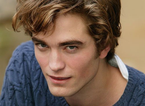 http://www.starslife.ru/images/content_images/robert_pattinson_c6c733cd.jpg